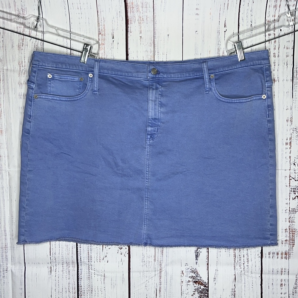 J. Crew Mercantile NWT Size 22 Light Blue Denim Raw Hemline Jean Skirt